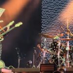 Angine de Poitrine : à quoi servent vraiment toutes ces frettes sur la guitare de Khn ?