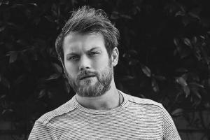 Danny Worsnop sort un clip pour sa chanson Little Did I Know