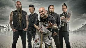 Five Finger Death Punch sort une reprise de Blue On Black