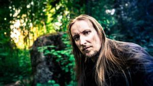 Jari Mäenpää de Wintersun teste plusieurs micros de guitare