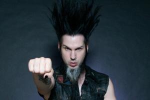 Le nouveau chanteur de Static X est…