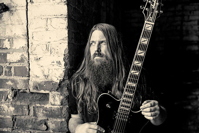 Mark Morton publie le deuxième single de son projet solo avec Chester Bennington