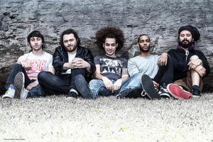 Monuments signe le featuring live le plus improbable de l&rsquo;année avec Kmac2021