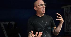 Maynard James Keenan de Tool répond à un tweet salé de la femme de Justin Bieber