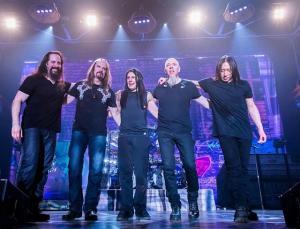 Vidéos de Dream Theater en live à Pratteln (Suisse)