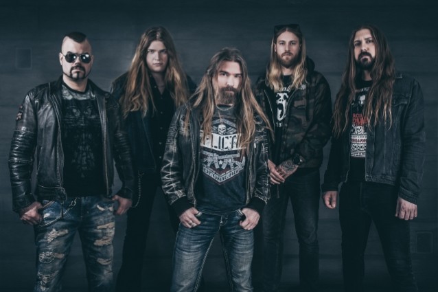 Sabaton partage une lyric vidéo pour sa chanson 82nd All The Way