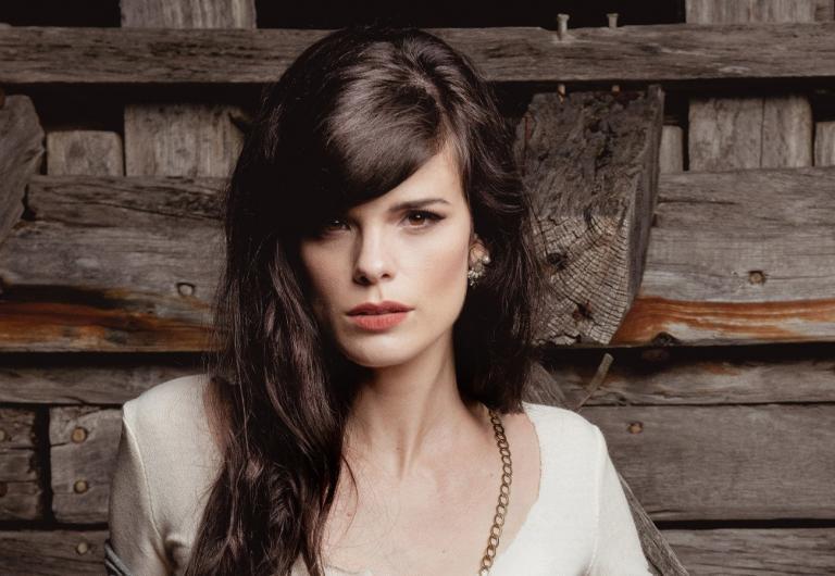 Clémentine Delauney de Visions Of Atlantis : “La création ne vient pas de l’intellect, elle vient de l’estomac, du coeur”