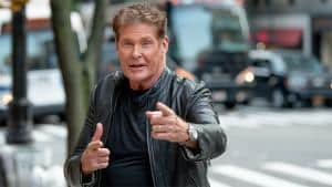 David Hasselhoff reprend Whitesnake et David Bowie sur son nouvel album