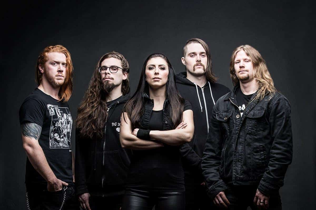 Unleash The Archers publie sa reprise de Northwest Passage