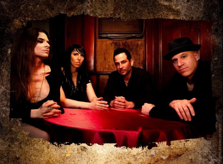 Life Of Agony diffuse un clip pour sa nouvelle chanson Lay Down