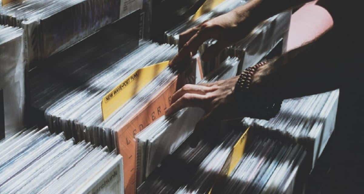 Les albums sont-ils en train de mourir ? 15% des amateurs de musique de moins de 25 ans n&rsquo;ont jamais écouté un album complet