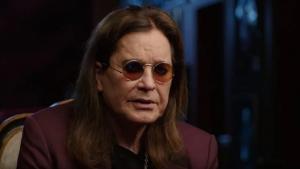 Ozzy Osbourne fait le point sur son rétablissement : « Ça s&rsquo;améliore lentement mais sûrement »