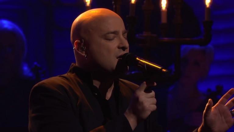 Disturbed jouant The Sound Of Silence est devenu le premier clip YouTube de Conan à dépasser les 100 millions de vues