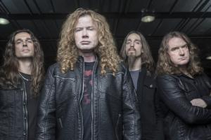 Le bassiste de Megadeth explique pourquoi il aime le groupe de Rock suédois Ghost
