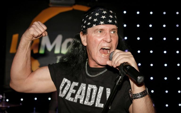 AC/DC : Dave Evans, le chanteur originel, ne veut pas revenir dans le groupe de Rock
