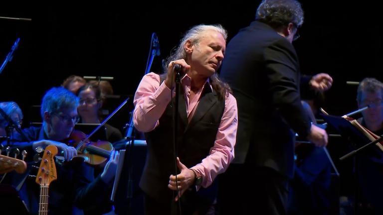 Bruce Dickinson adorerait interpréter des chansons de Iron Maiden avec un orchestre
