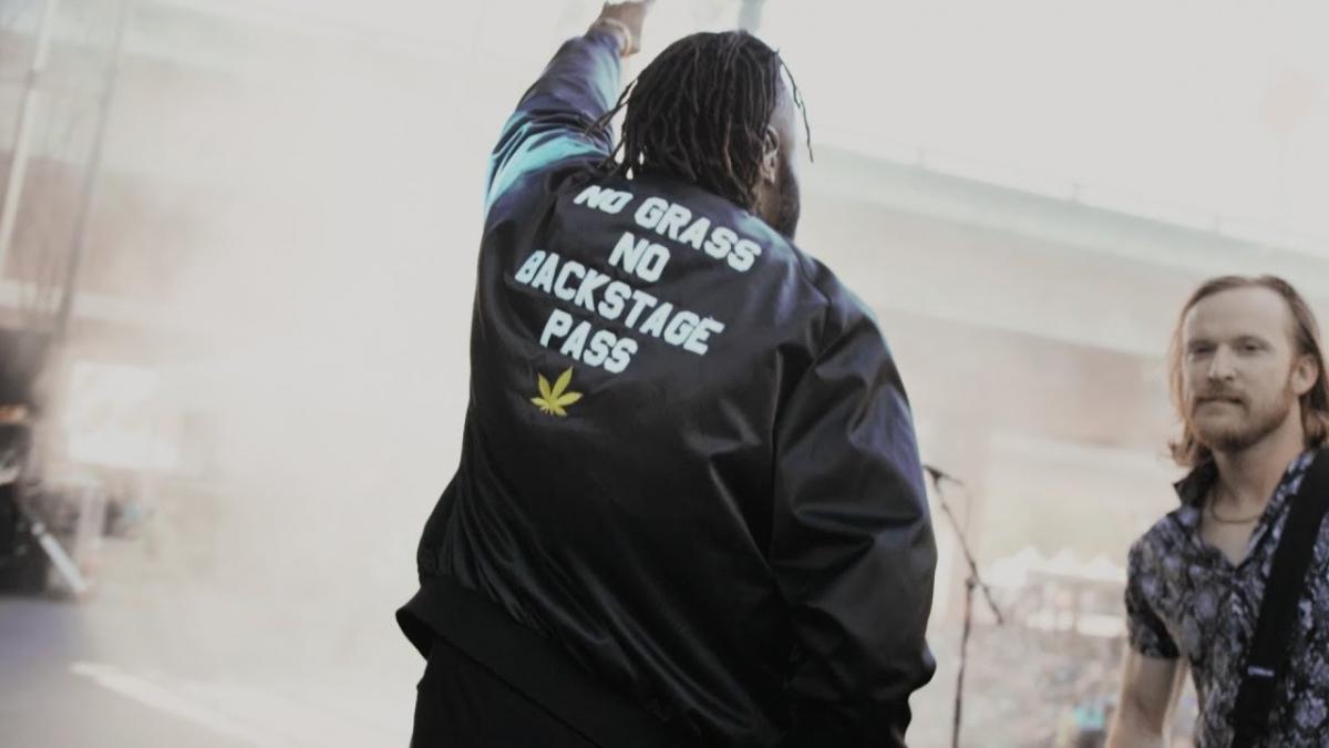 Fire From The Gods sort un clip vidéo pour American Sun