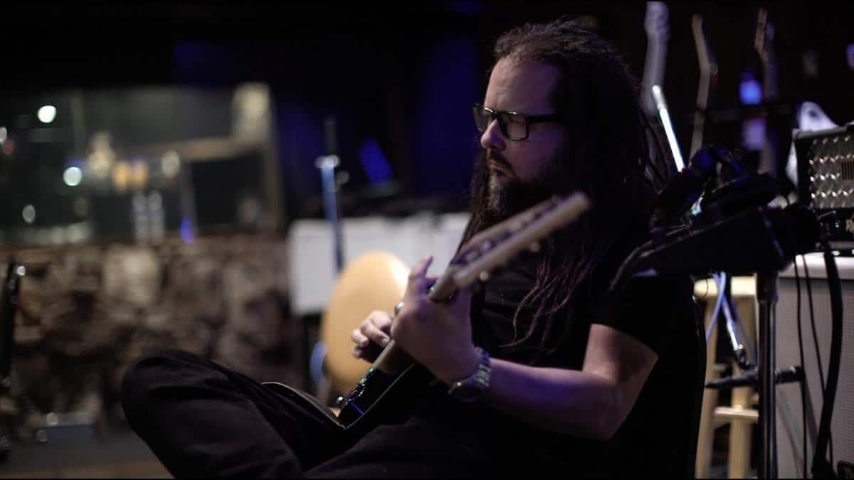 Jonathan Davis de Korn dit qu&rsquo;il n&rsquo;écoute pas de nouveaux groupes : « Ça sonne tout pareil »