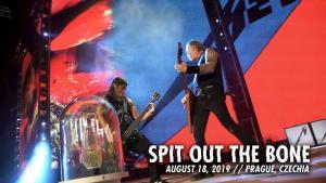 Metallica publie une vidéo live de Spit Out The Bone à Prague