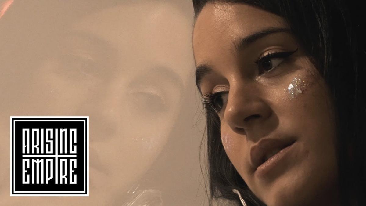 Novelists FR publie la chanson éponyme de son nouvel album C&rsquo;est La Vie
