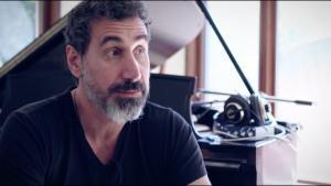 Serj Tankian de System Of A Down va sortir son EP Elasticity cet automne