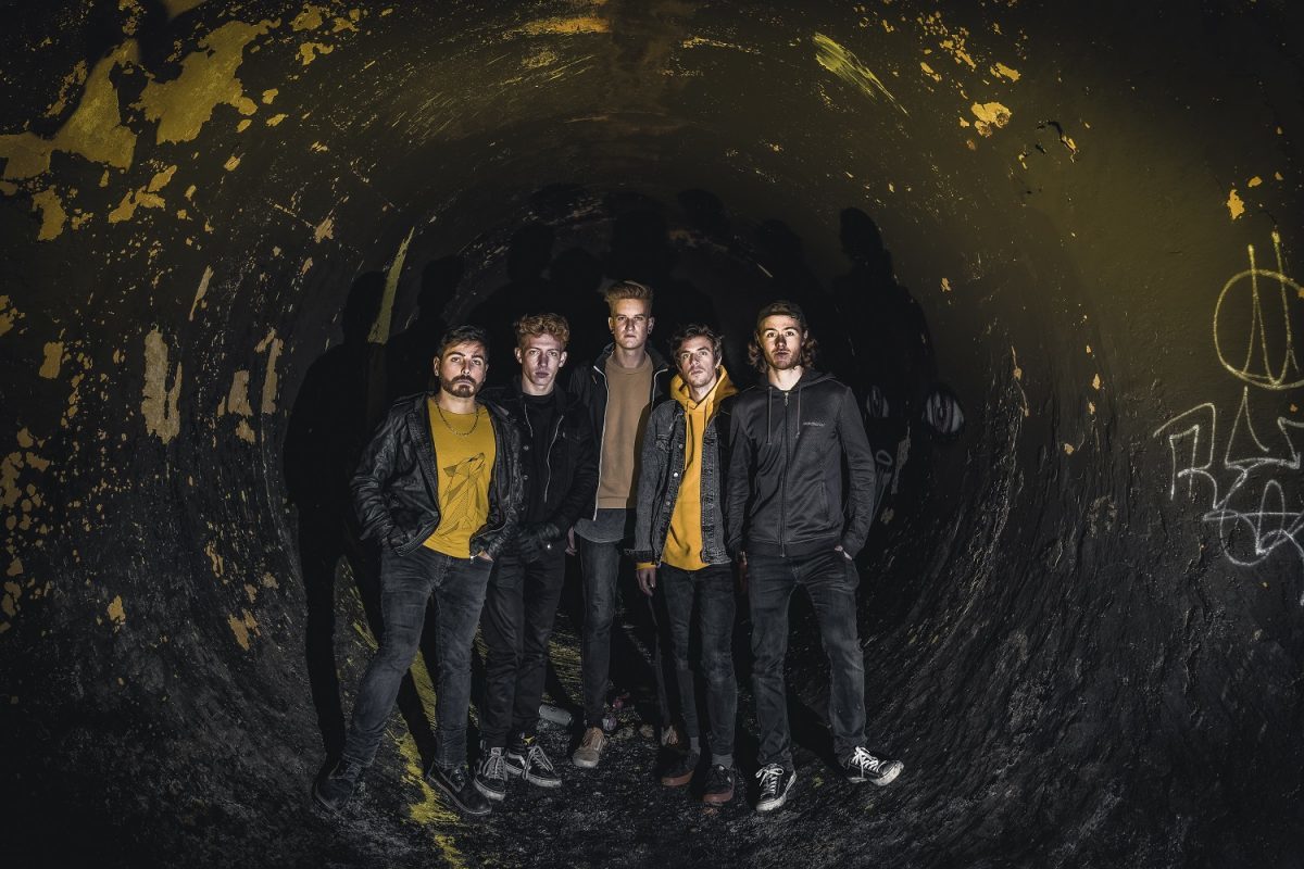 Le groupe de Metalcore français From Dusk To Dawn sort son nouvel EP intitulé Blooming