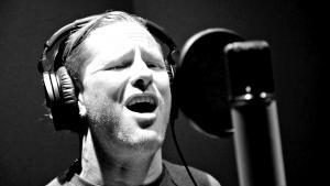 Corey Taylor (Slipknot/Stone Sour) dit que la plus vieille chanson de son premier album solo a été écrite alors qu’il était encore au lycée