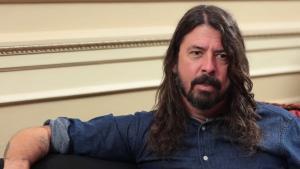 Dave Grohl de Foo Fighters fait l’éloge de l’hommage de Post Malone à Nirvana : “Ils ont assuré”