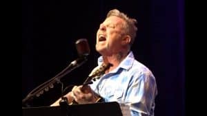 James Hetfield de Metallica fait son retour sur scène !
