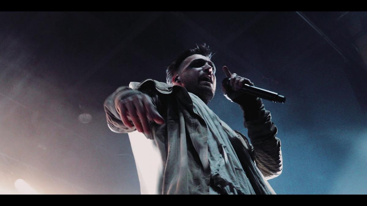 Regardez Starset jouer Manifest en live