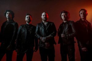Ben Bruce de Asking Alexandria sur Like A House On Fire : « Nous avons fait un énorme disque de Rock. C&rsquo;est nécessaire pour que notre genre continue »
