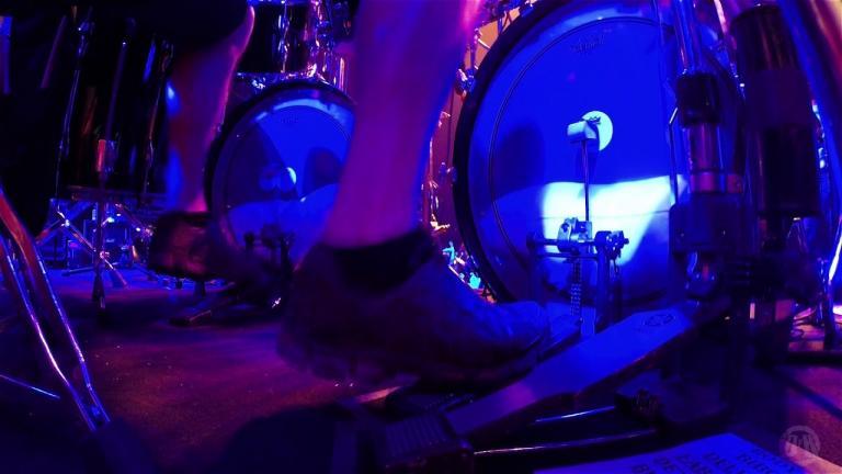 Regardez le batteur de Exodus jouer DeathAmphetamine en live !