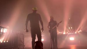 Regardez Killswitch Engage jouer 2 chansons avec Howard Jones en live