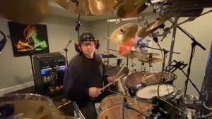 Mike Mangini de Dream Theater explique ce qu&rsquo;il joue à la batterie dans Pale Blue Dot