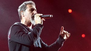 Serj Tankian de System Of A Down met en garde contre un autre génocide arménien en Artsakh