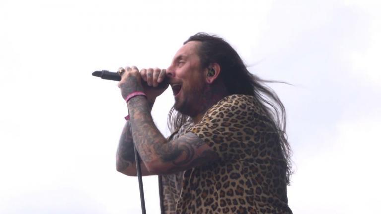 Regardez Thy Art Is Murder jouer Slaves Beyond Death au Bloodstock 2019