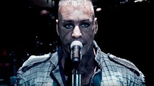 Rammstein déclare que Till Lindemann a été testé négatif au Covid-19