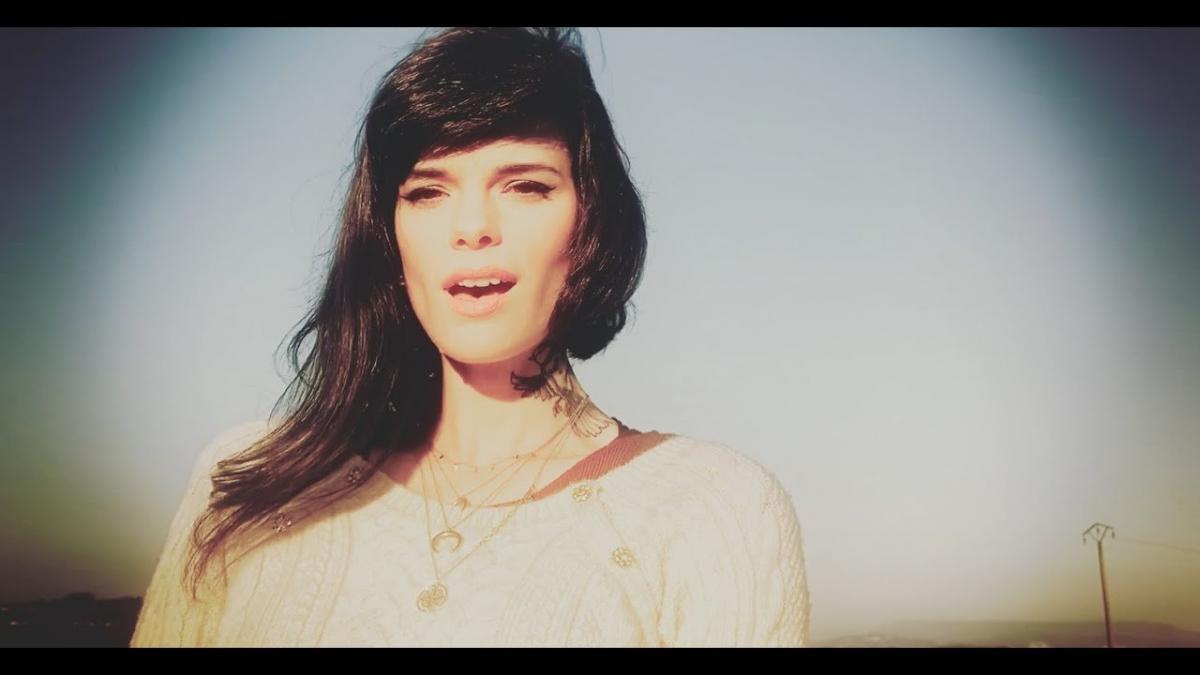 Visions Of Atlantis publie une version acoustique de Nothing Lasts Forever
