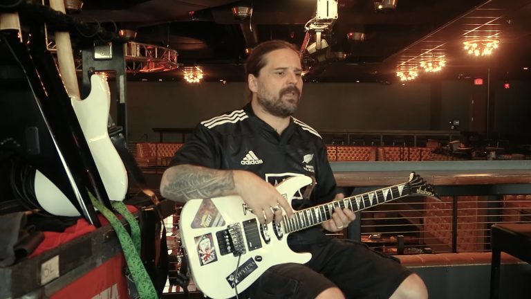 Le guitariste de Sepultura partage ses solos de guitare Metal préférés