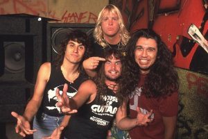Slayer : Écoutez les démos féroces et inédites du guitariste Jeff Hanneman pour Reign In Blood