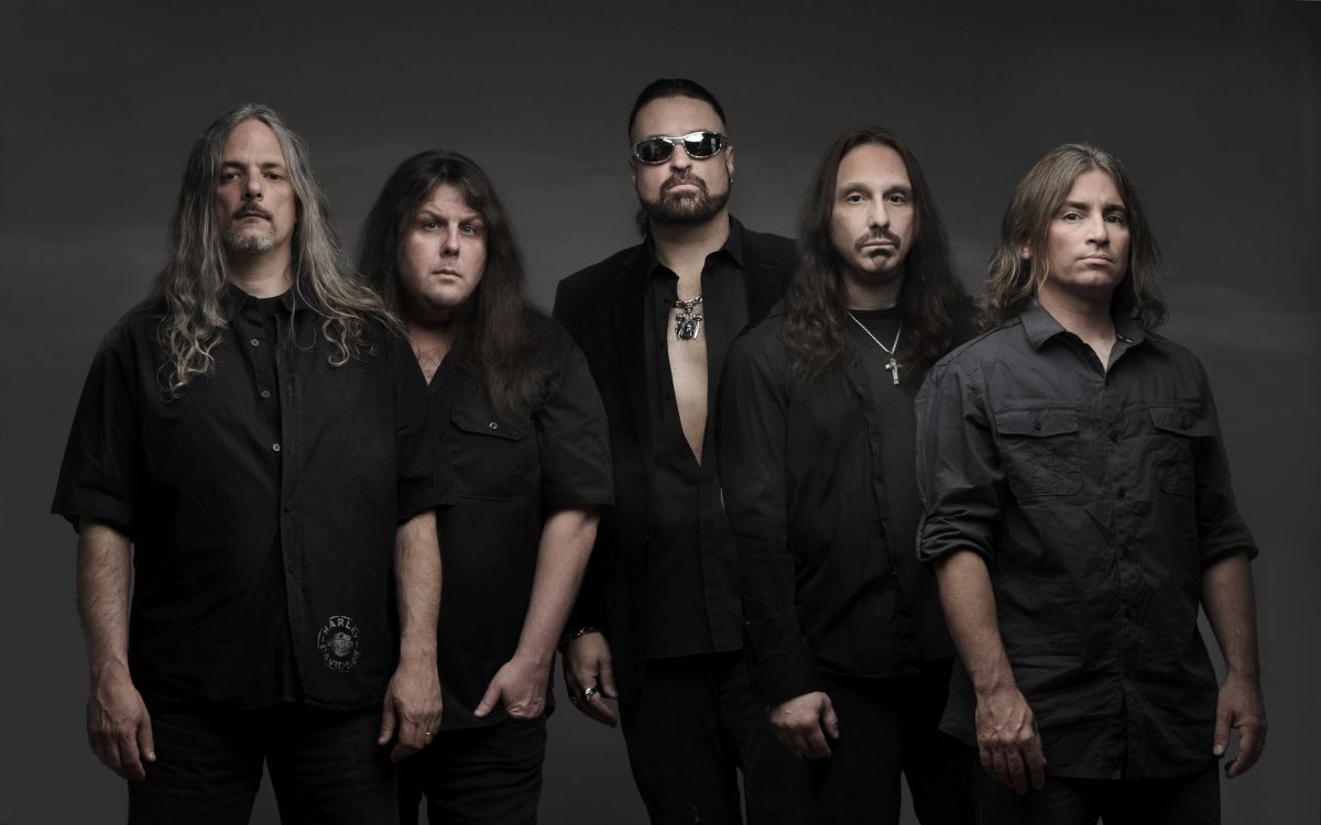 “Ça sonne incroyable et novateur” : Mike LePond donne enfin des nouvelles du prochain album de Symphony X