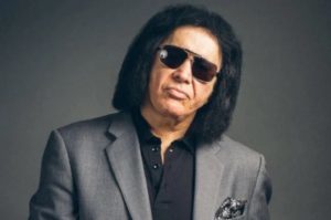 Gene Simmons de Kiss affirme que l’Amérique est “raciste” et “antisémite” et que “cela doit cesser”