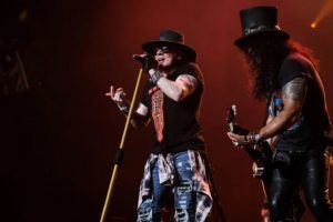 Regardez Guns N’ Roses jouer à Mexico et à Houston en 2016