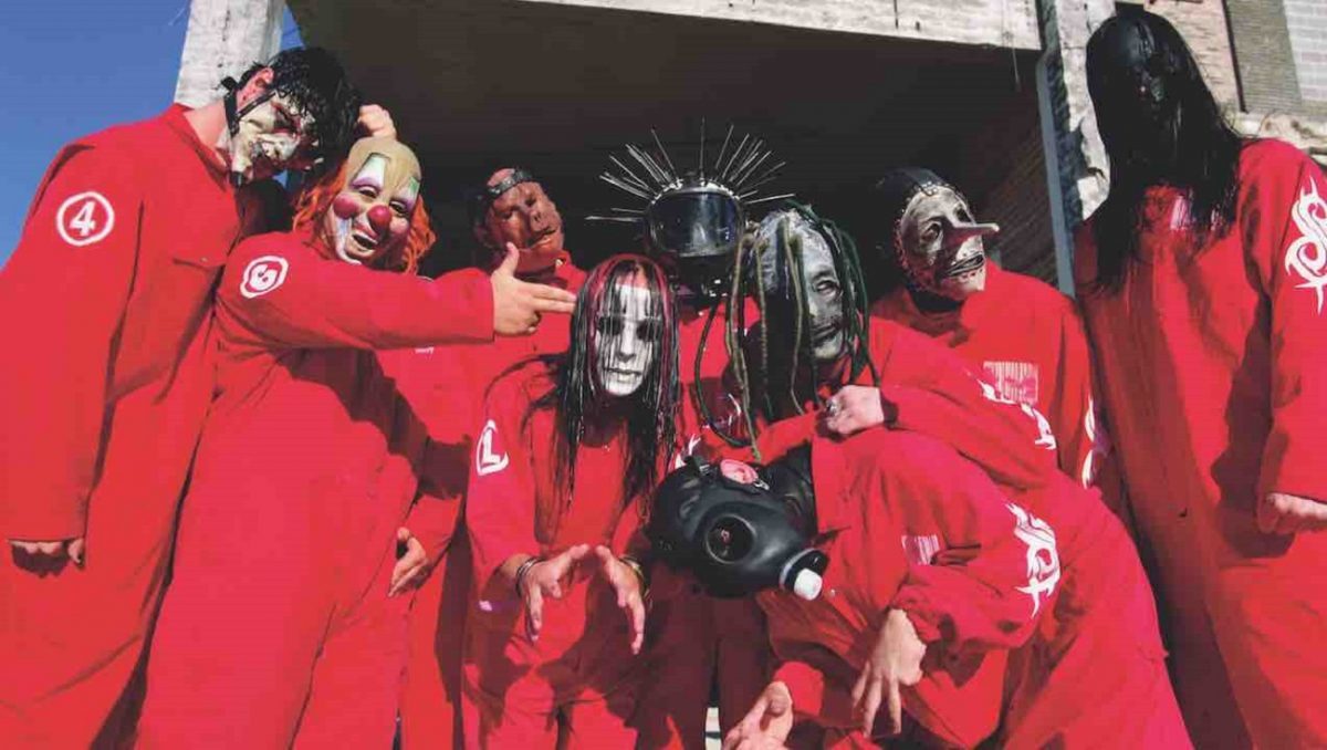 Slipknot explique pourquoi la version originale de Spit It Out a été gardée sur l’album : “Il y avait une ambiance particulière…”