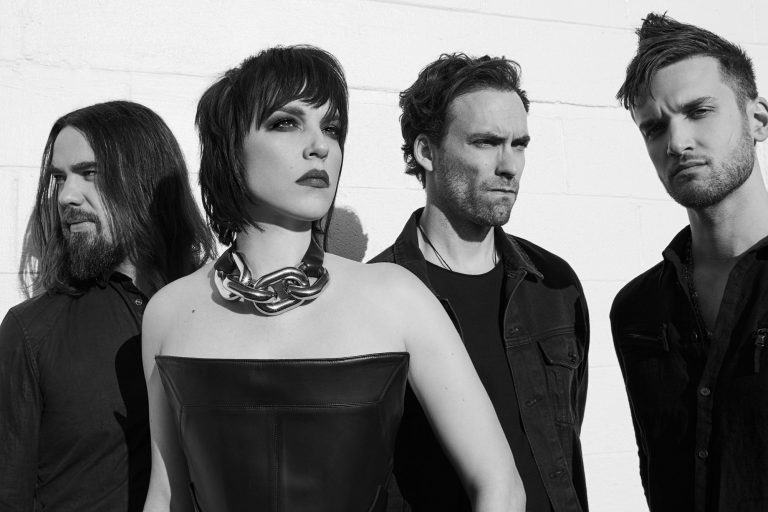Le prochain disque de Halestorm pourrait être un double album, selon Lzzy Hale
