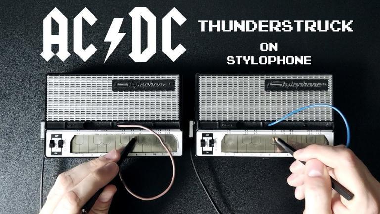 Thunderstruck de AC/DC interprété sur un stylophone
