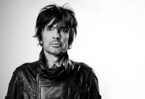 Tommy Lee, de Mötley Crüe, affirme qu&rsquo;il était très heureux de l&rsquo;arrivée de Nirvana sur la scène Rock
