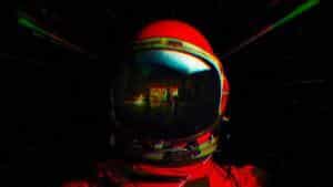 Falling In Reverse sort une chanson bonus, Carry On