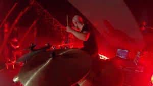 Regardez le batteur de Jinjer se déchaîner en jouant Pit of Consciousness en live !