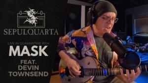 Devin Townsend se joint à Sepultura pour jouer Mask (vidéo)